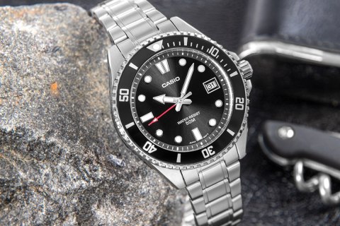 Zegarek Męski CASIO MDV-10D-1A1VEF + BOX
